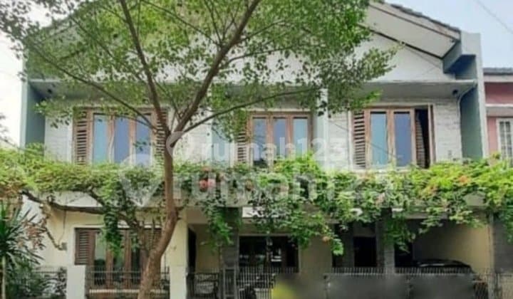 Rumah Bagus 2 Lantai, Kucica Bintaro, Sangat Layak Huni, Tipe Tropical Contemporer, Kusen/ Pintu Full Kayu Jati, Lihat Dulu Pasti Suka, Minor Renovasi