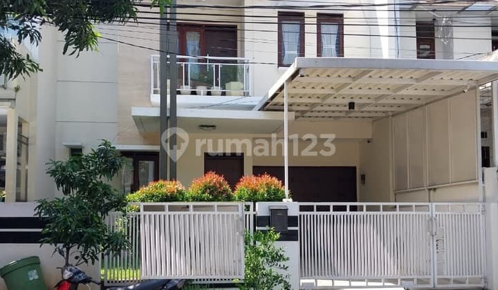 Rumah Bagus 2 Lantai di Buahbatu Regency Dkt Pintu Tol Bubat
