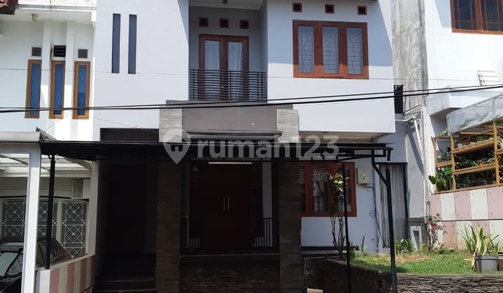 Rumah 2lt di Komplek Elit Tamansari Arcamanik Kota Bandung