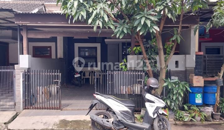 Rumah di bumi adipura gedebage 2lantai 500jutaan