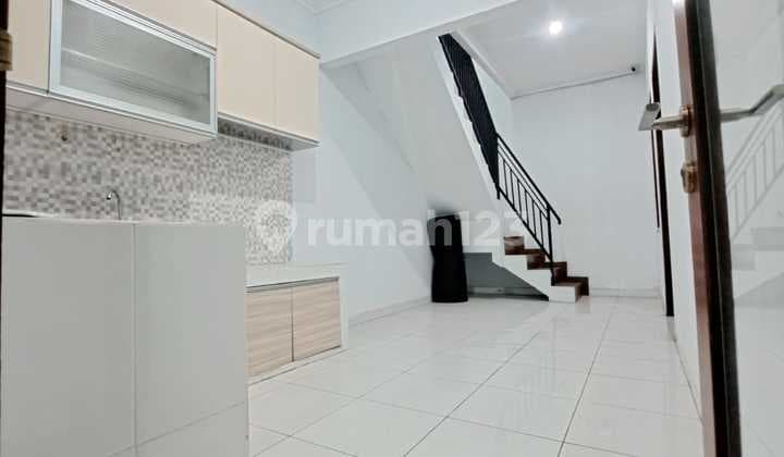 Rumah Nyaman di Cerry Field Komplek Elit Buah Batu