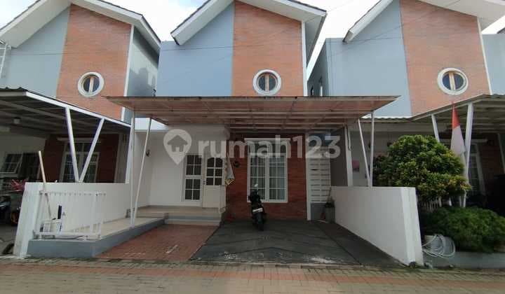 Rumah modern di Arcamanik area cisaranten 800jutaan