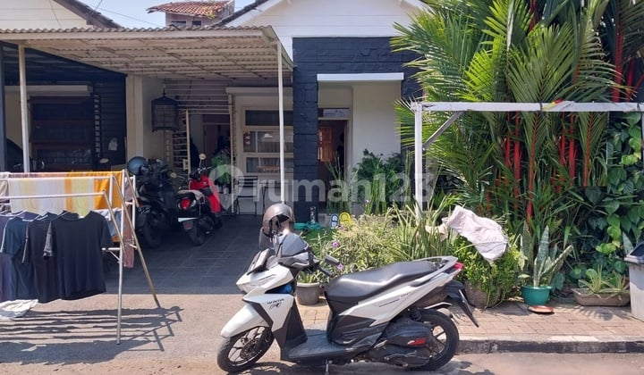 Rumah di ciwastra 5 menit ke TOL Buahbatu