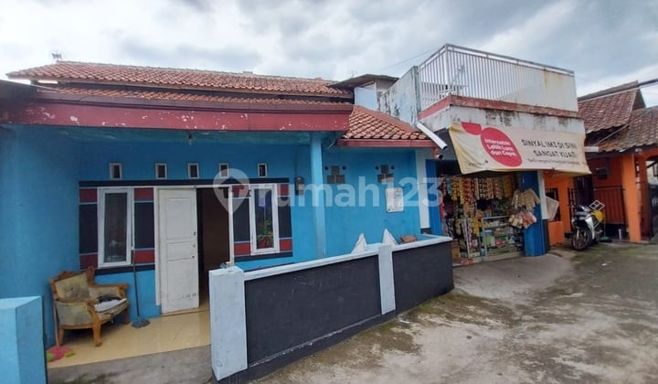 Boarding house in Cileunyi, car access, around 400 million.