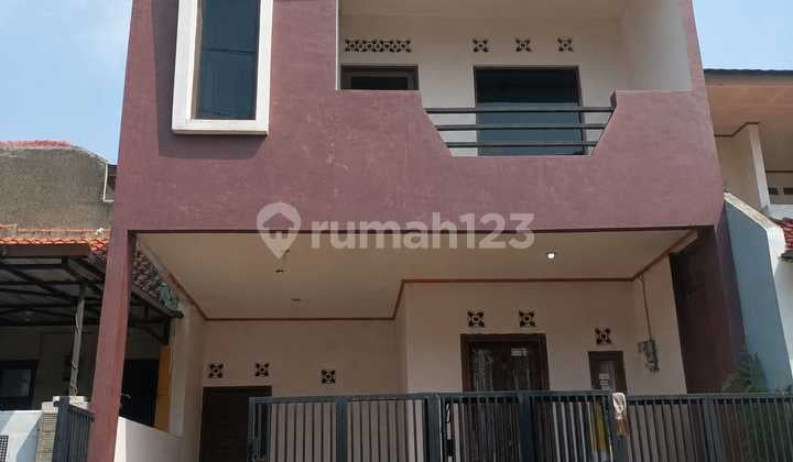 Affordable 2-Story House in Kiaracondong Buahbatu Cluster