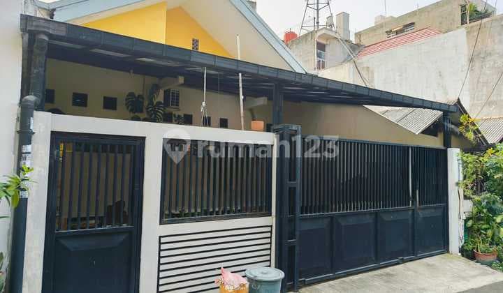 Turun Harga! Dijual Rumah Hitung Tanah, Tomang Jakarta Barat