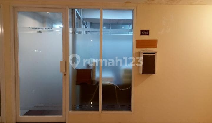 For Sale Office Space in Belmont Residence Furnished Apartment, Kembangan, West Jakarta