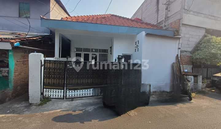 Rumah Cocok Untuk Kostan, Dekat Trisakti, Tomang, Jakarta Barat