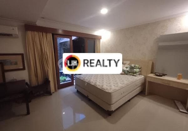 Rumah Cantik Aestetik, Jarang Ada, Di Tomang Jakarta Barat