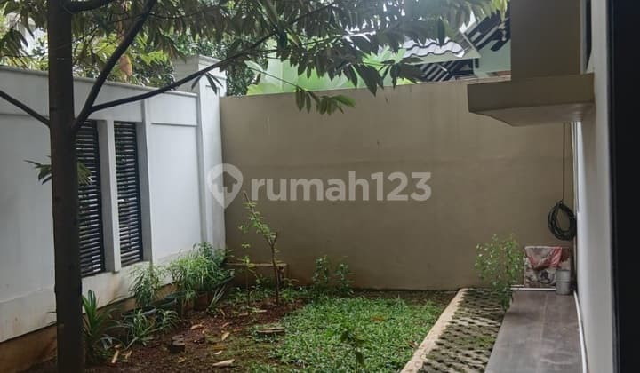 Rumah Siap Huni di Villa Delima