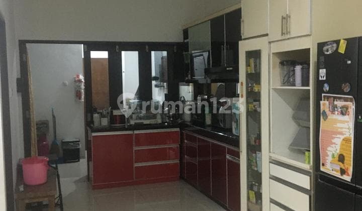 Rumah 2 Lantai di Kebayoran Baru, Jakarta Selatan