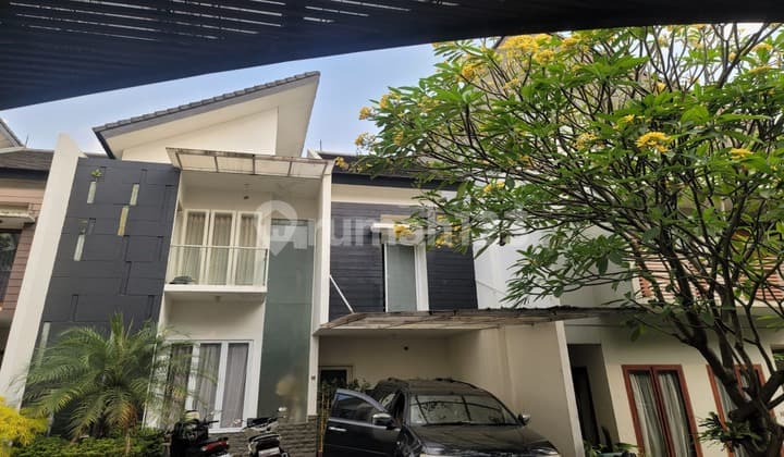 Rumah Bagus Dalam Town House Dekat Tb.Simatupang