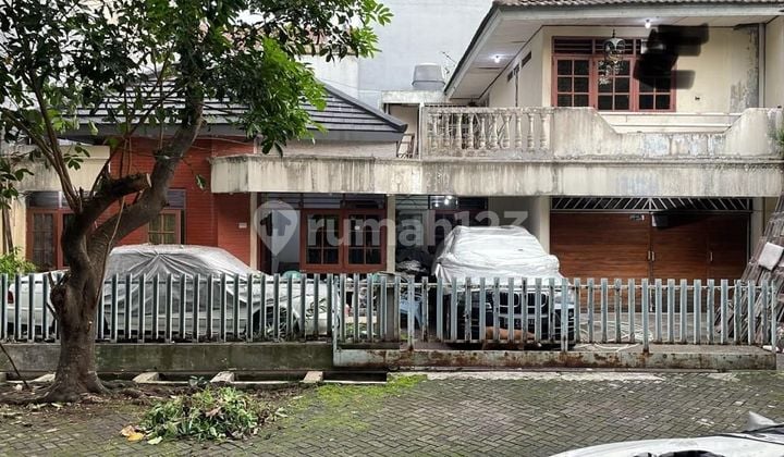 Dijual Rumah Lama Hitung Tanah di Kedoya Baru Lokasi Strategis