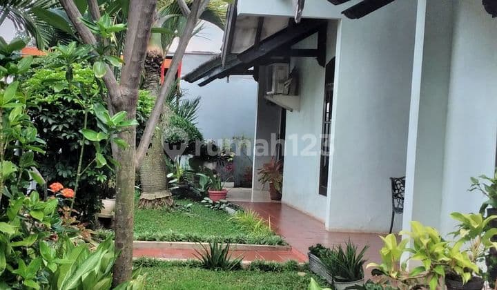 Dijual Rumah Lama Terawat di Pamulang UNPAM, Lokasi Strategis