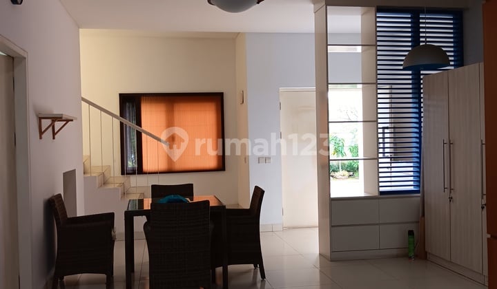 Rumah Semi Furnished Lebar 9 Cassia Jgc Siap Huni bisa KPR
