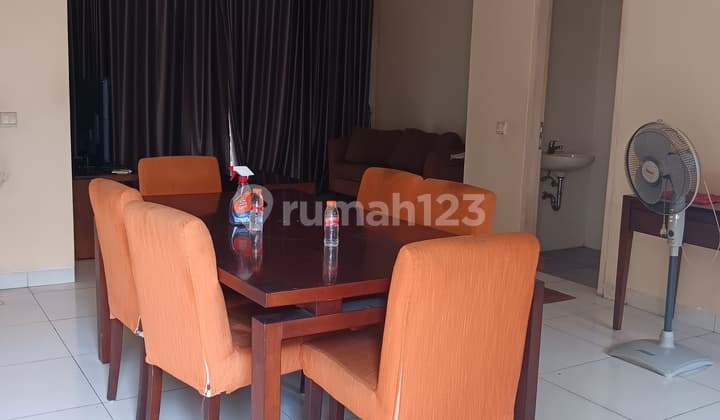 Rumah Full Furnished Cluster Cassia Jgc Siap Huni