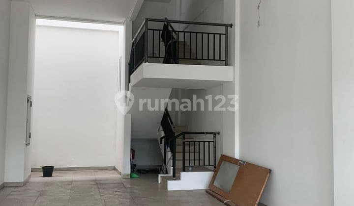 Ruko The Walk 3 Lantai Lebar 5 Hadap Timur Di Area Jakarta Garden City/jgc Cakung Jakarta Timur