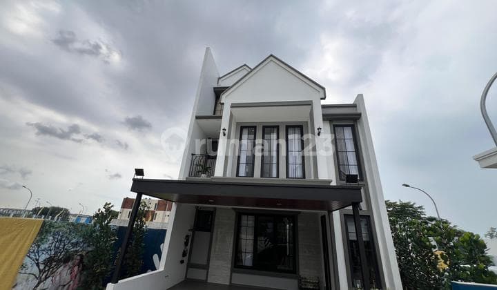 Rumah Baru Bagus 3 LT Ada Attic Nyaman di Cluster Conifera Metland Cakung Jakarta Timur