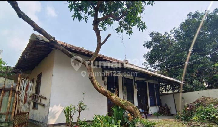 Rumah di Dursasana , Pasir Kaliki Butuh Renovasi SHM - Sertifikat Hak Milik