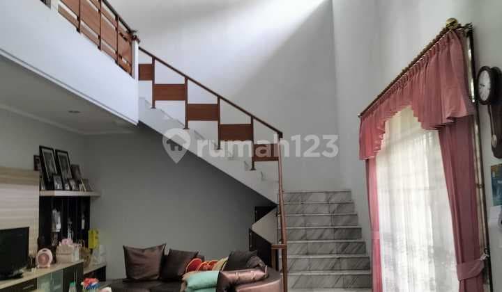 Rumah Terawat Komplek Surya Setra Bandung