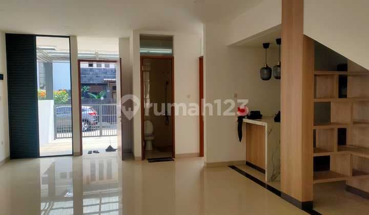 Rumah Baru di Pasir salam raya Bandung