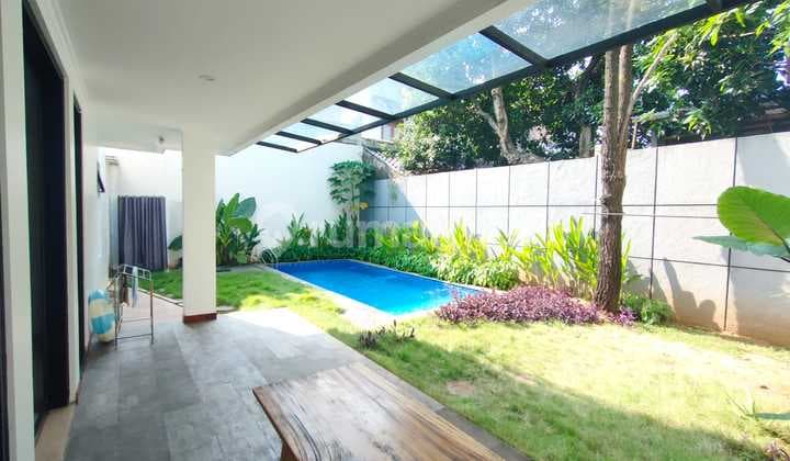 Rumah Puri Cinere Mewah Ada Swimming Pool Lokasi Strategis Nyaman