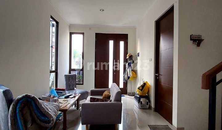 Nice House Within a Cluster in Cinere, Depok