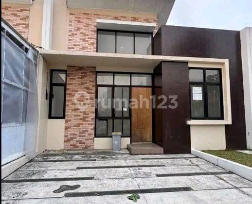 Di Jual Rumah Standar Developer Cluster Villagio. Tw Ek