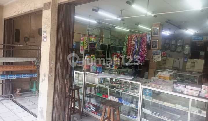 For Rent Shop House Near Curuq Market On Main Road. Bw