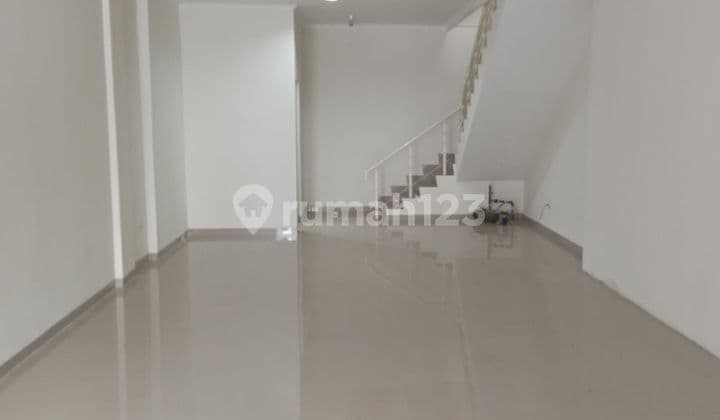 Ruko di sudirman Sudah Renovasi 3 lantai