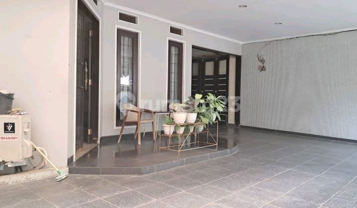 Nice 2-story house in a strategic location, South Jakarta.