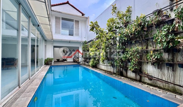 Rumah Cantik Di Villa Cinere Mas Lingkungan Tenang Asri