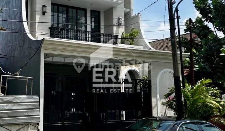 For Sale Brand New American Classic Luxury House With Private Pool - Billymoon