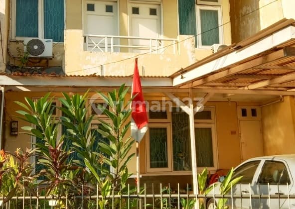 Dijual Cepat Rumah Di Pdk Kelapa Dgn Fasilitas Kolam Renang Komp