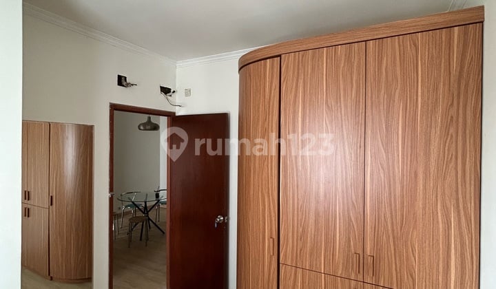 Dijual Murah Apt Gading Mediterania 2Br Lantai Tengah
