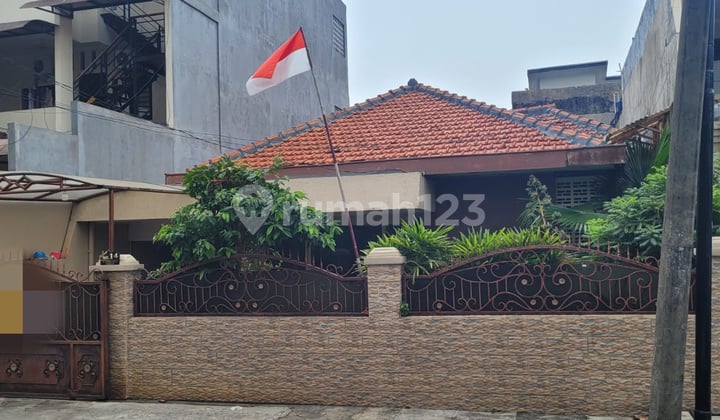 Dijual Murah Rumah Cempaka Putih Tengah Luas 200 @4M