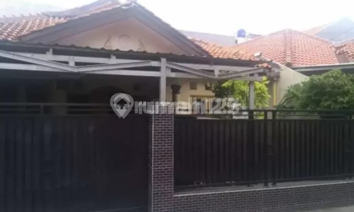 Rumah Cantik Kokoh Layak Huni Shm Dekat Raya Condet.jakarta Timur