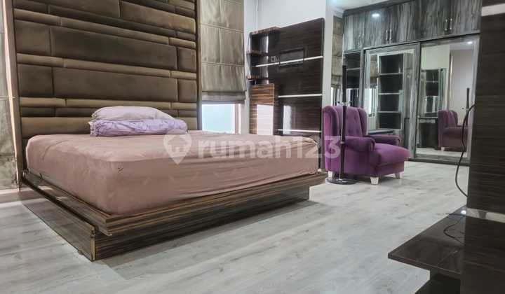Disewakan Rumah 2 Lantai Semi Furnished di Cluster Alamanda, Jgc, Cakung, Jakarta Timur, 015