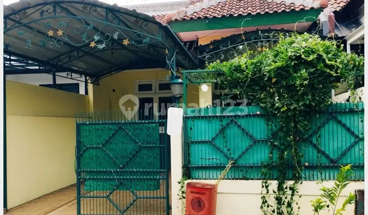 Rent Cheap House Width 6 in Metland Menteng, Cakung, East Jakarta, 029