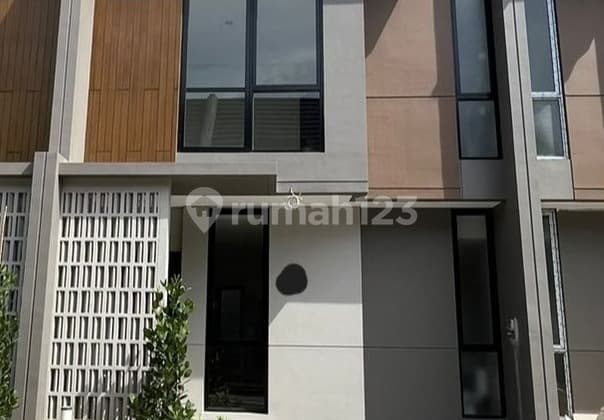 Jual Cepat Rumah 2Br Cluster Viola Summarecon Crown Gading, Harapan Indah, Bekasi, 029