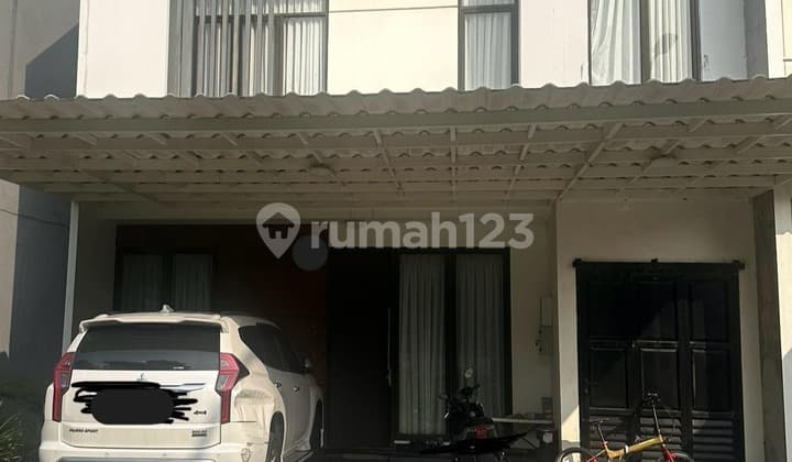 Turun Harga! Rumah Cantik Semi Furnished Cluster Wisteria, Cakung, Jakarta Timur, 034