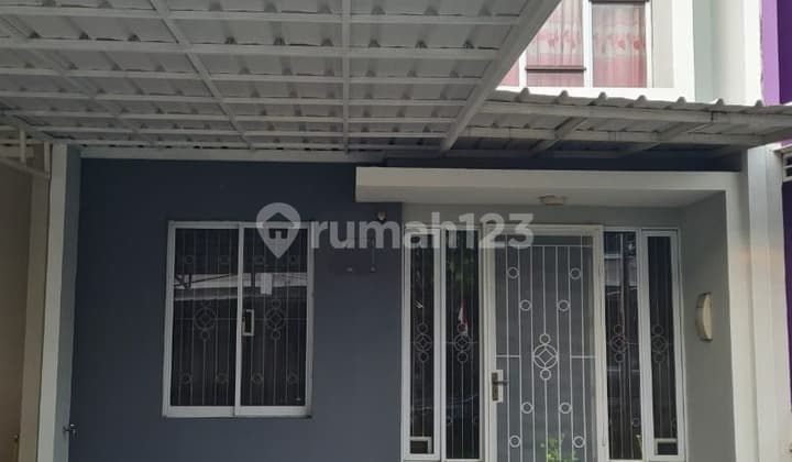 Sewa Rumah Siap Huni Di Perumahan Greenlake City, Tangerang Kota, Tangera, 026