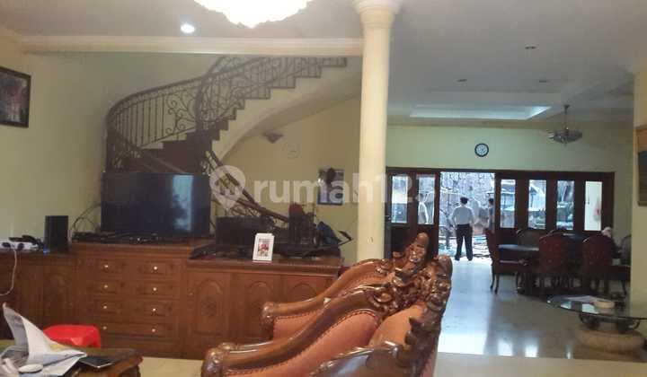 Disewakan Cepat Rumah Mewah Lebar 12 Taman Modern, Cakung, Jakarta Timur, 013