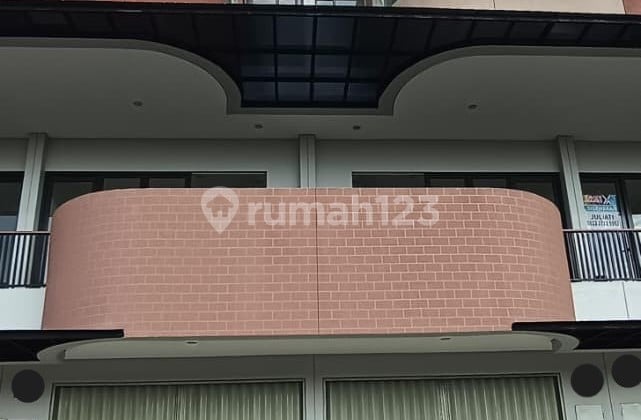 Sewa Cepat Ruko Siap Pakai 3 Lantai Lavanya Harapan Indah, Bekasi, 007