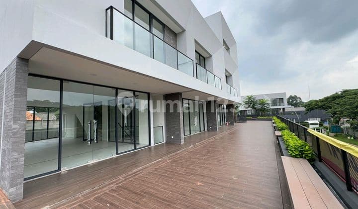 Ruko Exclusif Bagus Berada Di Boulevard Bintaro Jaya