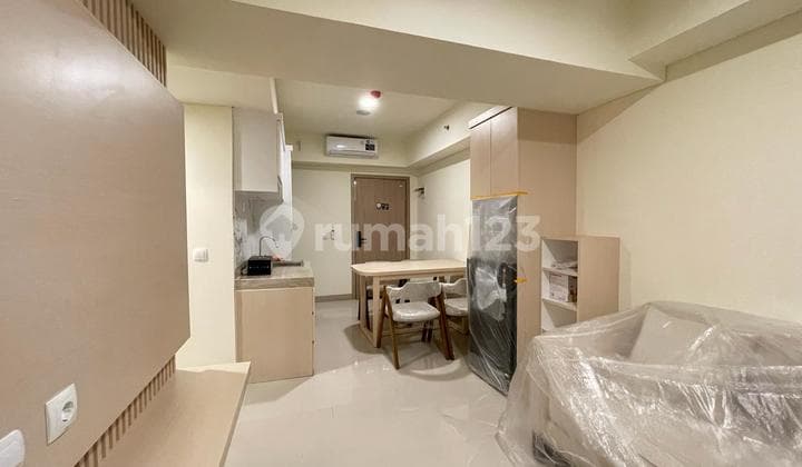 For Rent Meikarta Apartment Type 2 Bedroom Furnished 58007-2B-08H
