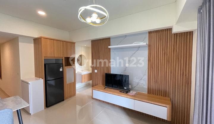 For Rent Meikarta Apartment Type 2 Bedroom Furnished Block (38022-2B-08I)