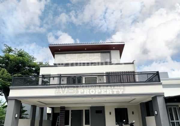 Di Jual Rumah Cantik di Icon Bsd