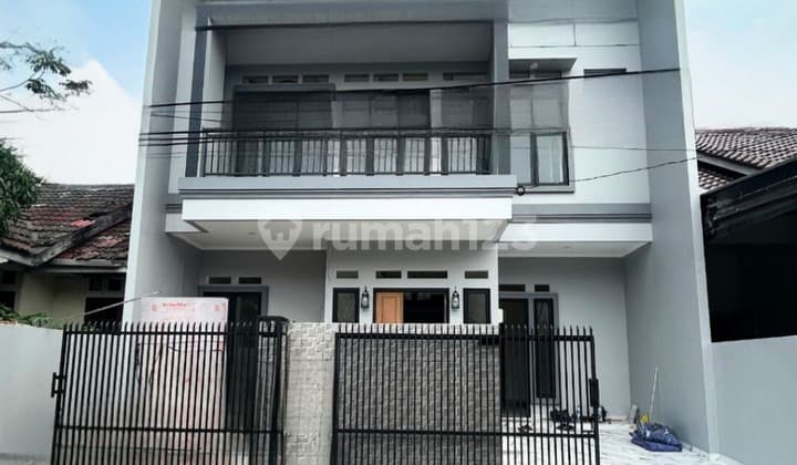 Di Jual Rumah Cantik Siap Huni Di Griya Loka Bsd