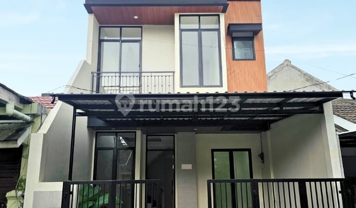 Di Jual Rumah Cantik Dekat Pintu Tol Bsd